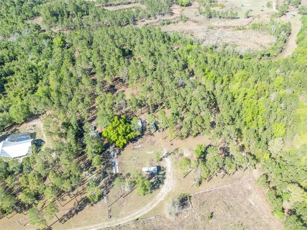 9535 Number Two Road Howey In The Hills FL 34737
