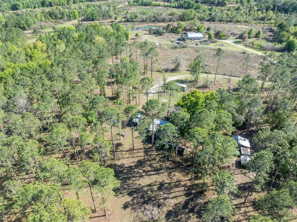 9535 Number Two Road Howey In The Hills FL 34737