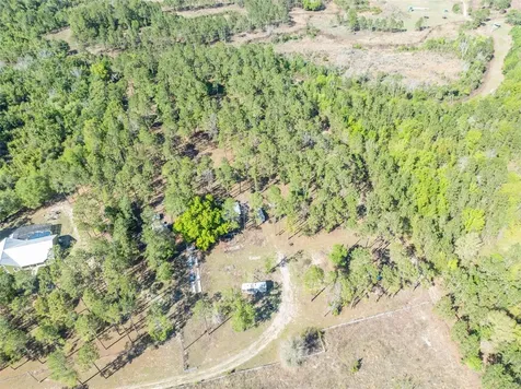 9535 Number Two Road Howey In The Hills FL 34737