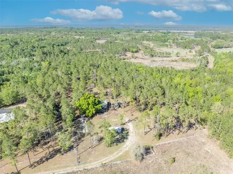 9535 Number Two Road Howey In The Hills FL 34737