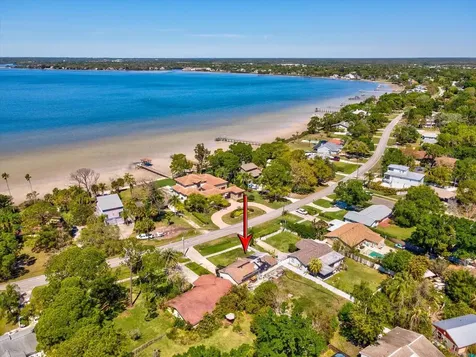 507 Shore Drive E Oldsmar FL 34677