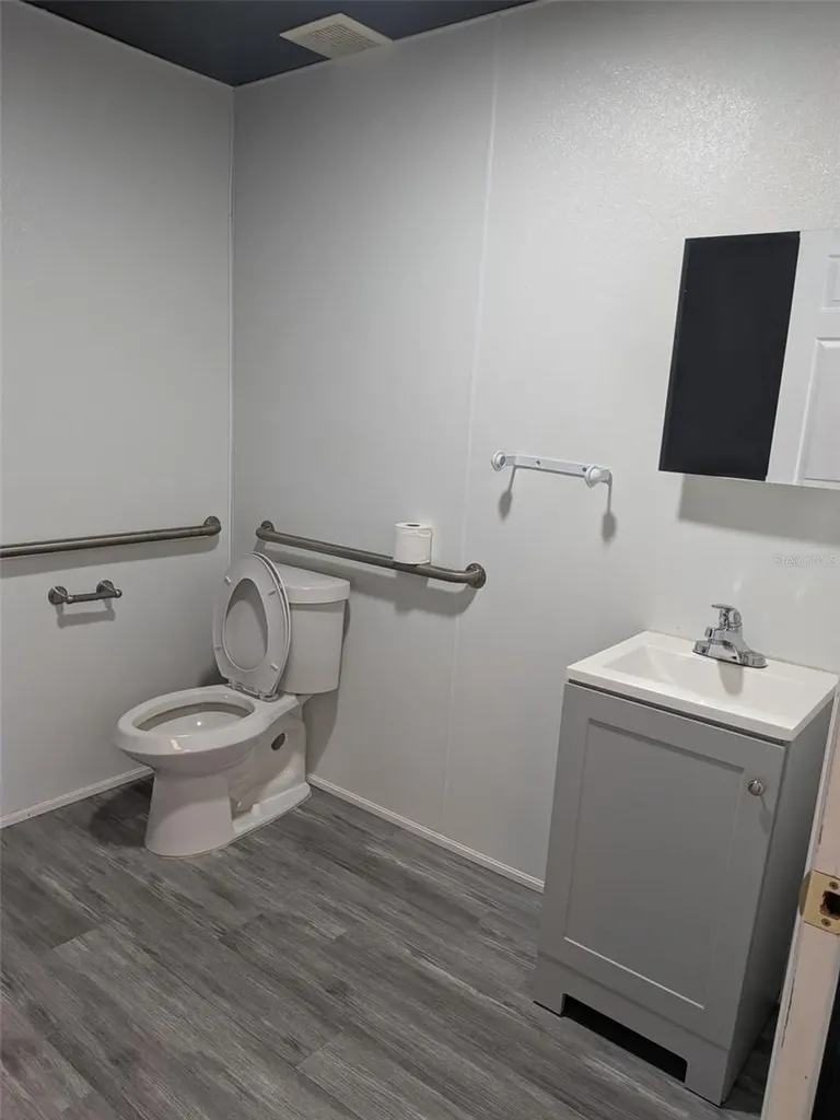 5630 Park Boulevard N Pinellas Park FL 33781