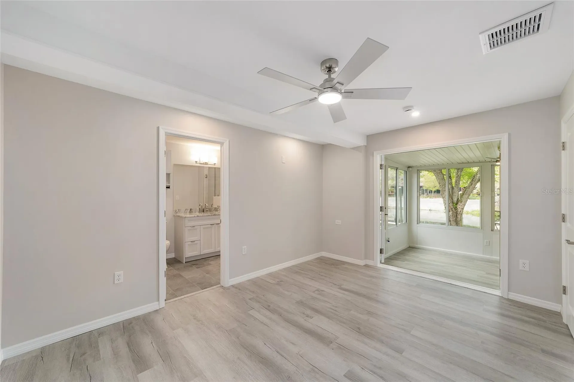 34 Garden Mall Court Inglis FL 34449