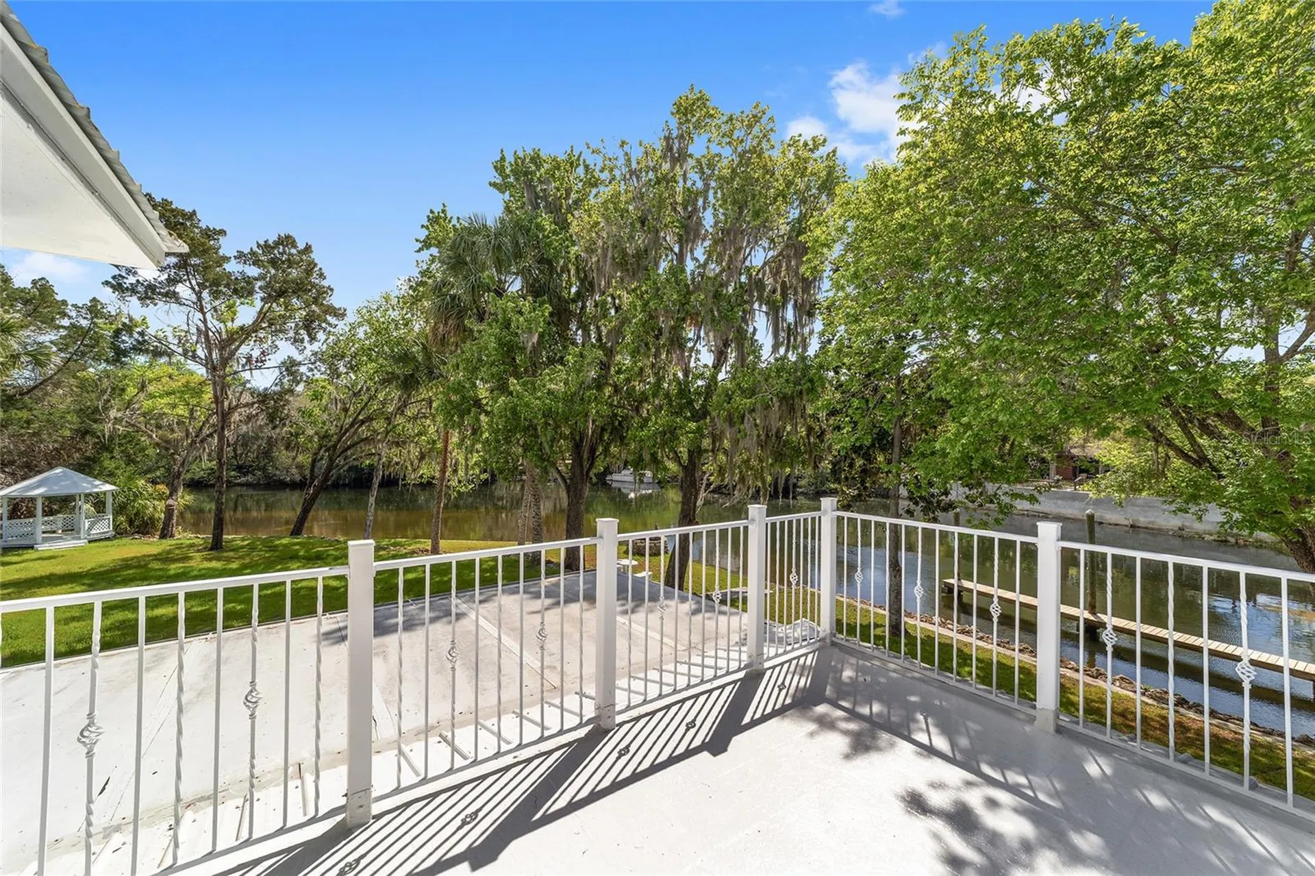 34 Garden Mall Court Inglis FL 34449