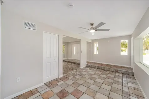 34 Garden Mall Court Inglis FL 34449