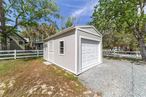34 Garden Mall Court Inglis FL 34449