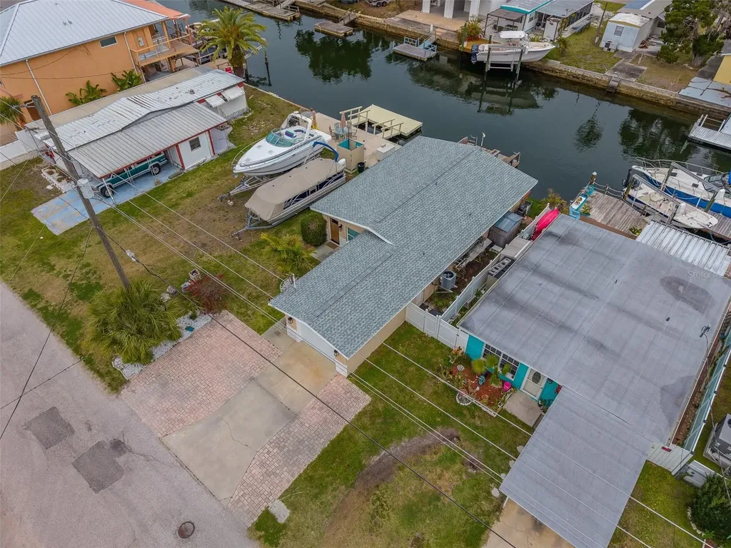 6403 Lonnie Lee Lane Hudson FL 34667