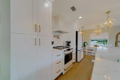 6403 Lonnie Lee Lane Hudson FL 34667