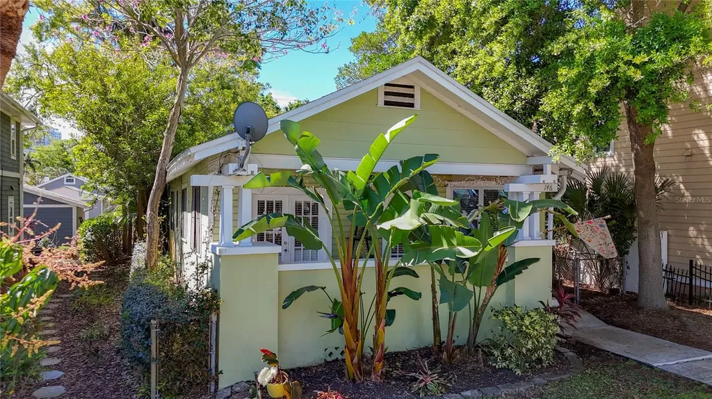 146 13th Avenue NE St Petersburg FL 33701
