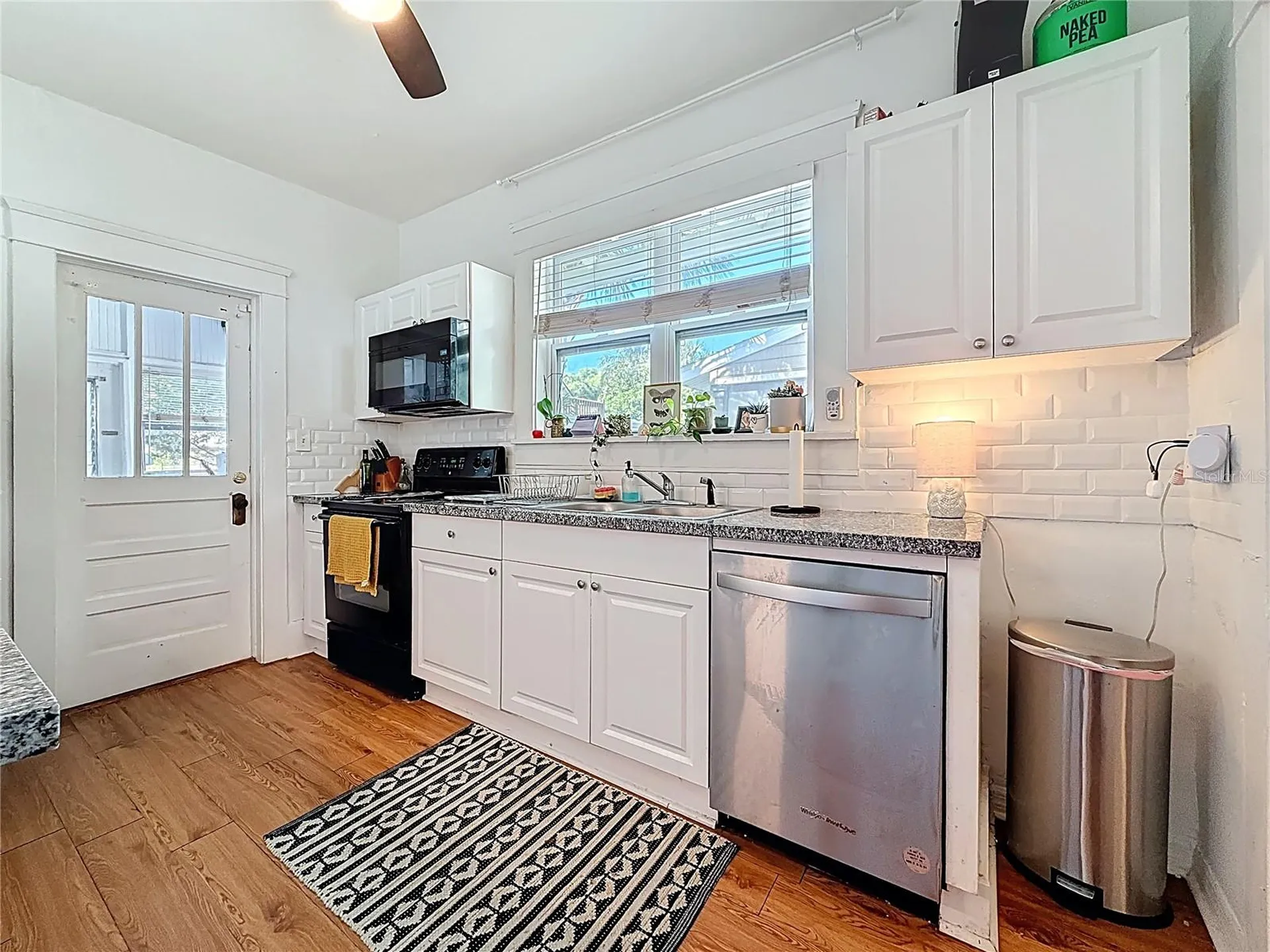146 13th Avenue NE St Petersburg FL 33701