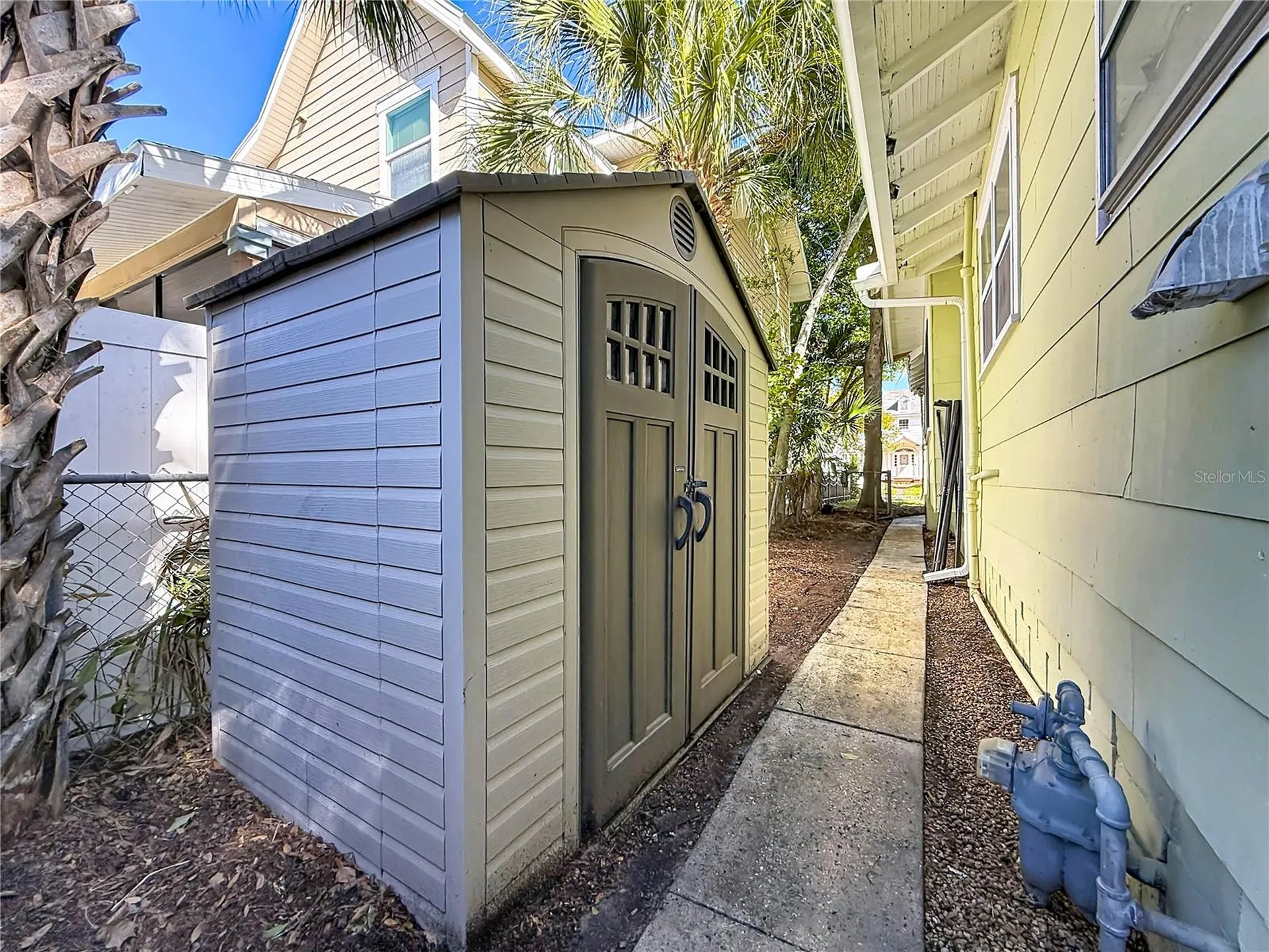 146 13th Avenue NE St Petersburg FL 33701