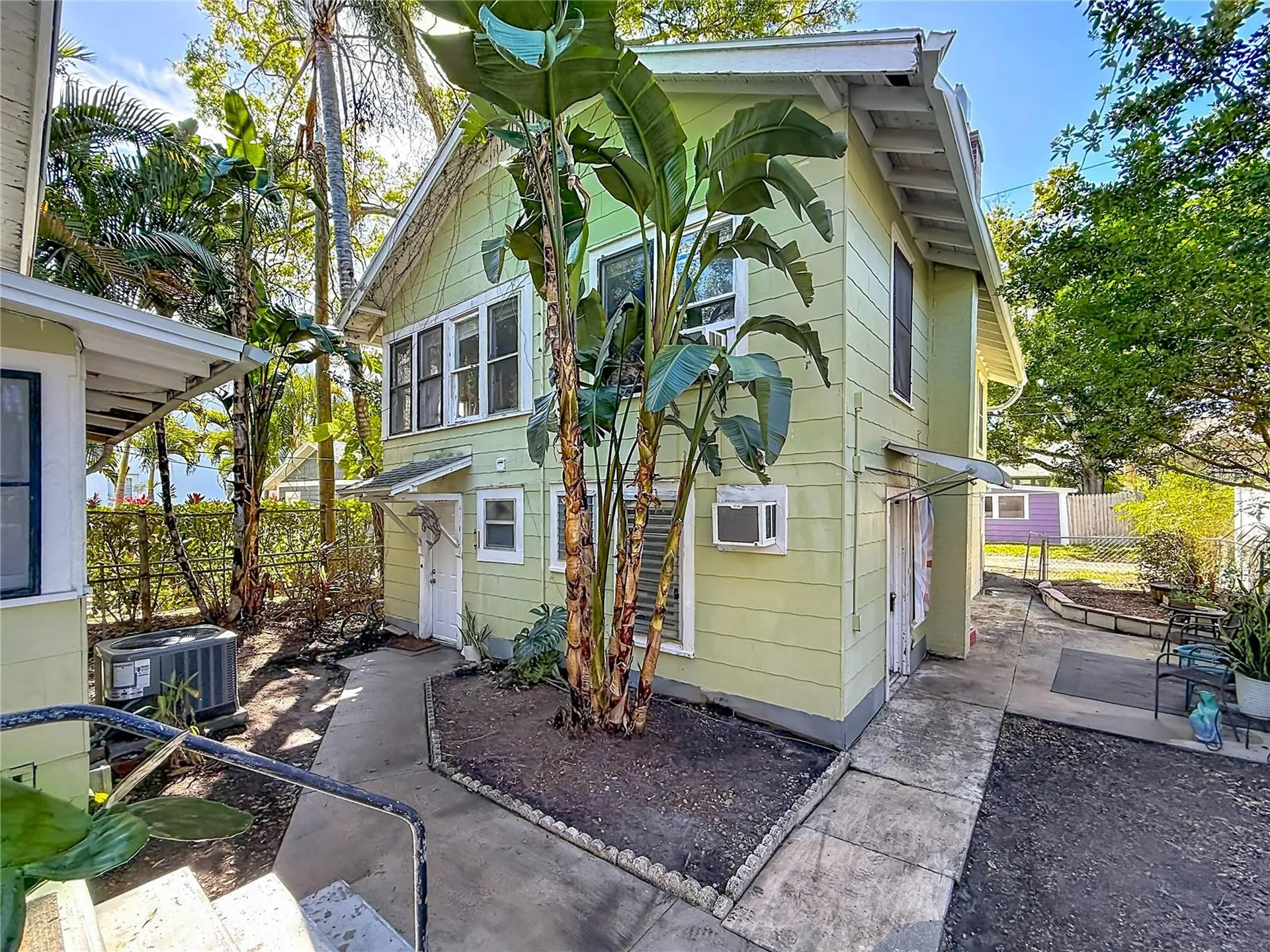 146 13th Avenue NE St Petersburg FL 33701