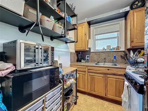 146 13th Avenue NE St Petersburg FL 33701