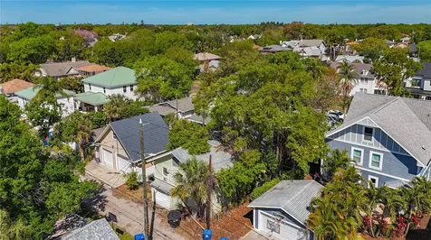 146 13th Avenue NE St Petersburg FL 33701