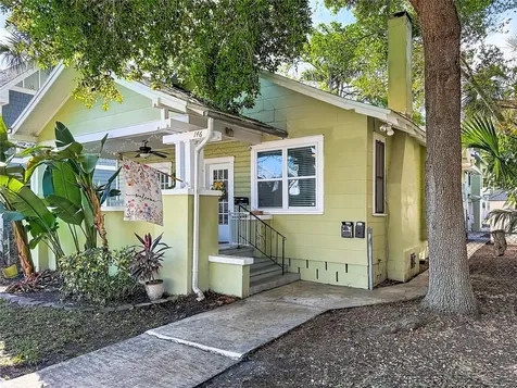 146 13th Avenue NE St Petersburg FL 33701