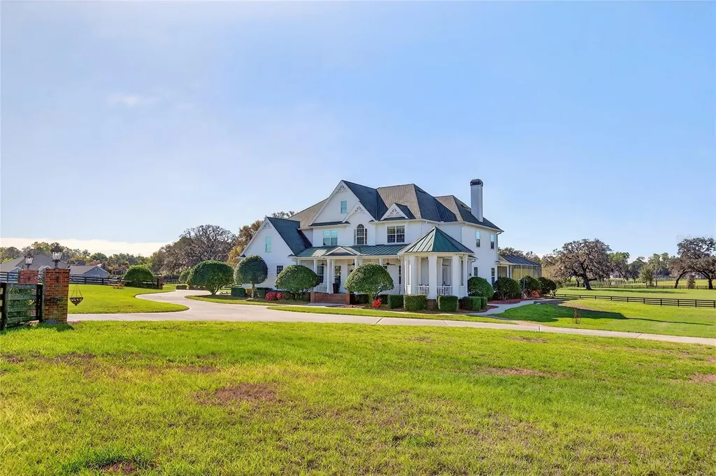 2730 SE 101st Street Ocala FL 34480
