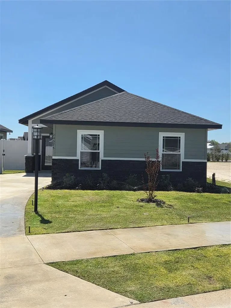 24375 SW 18th Lane Newberry FL 32669