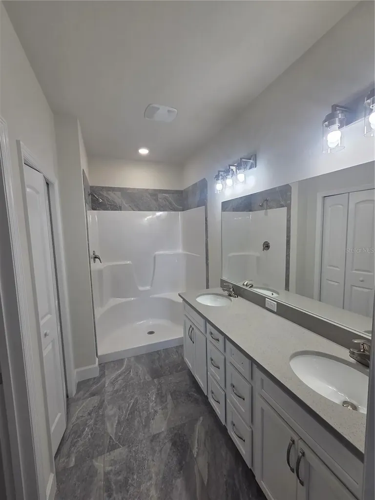 24375 SW 18th Lane Newberry FL 32669