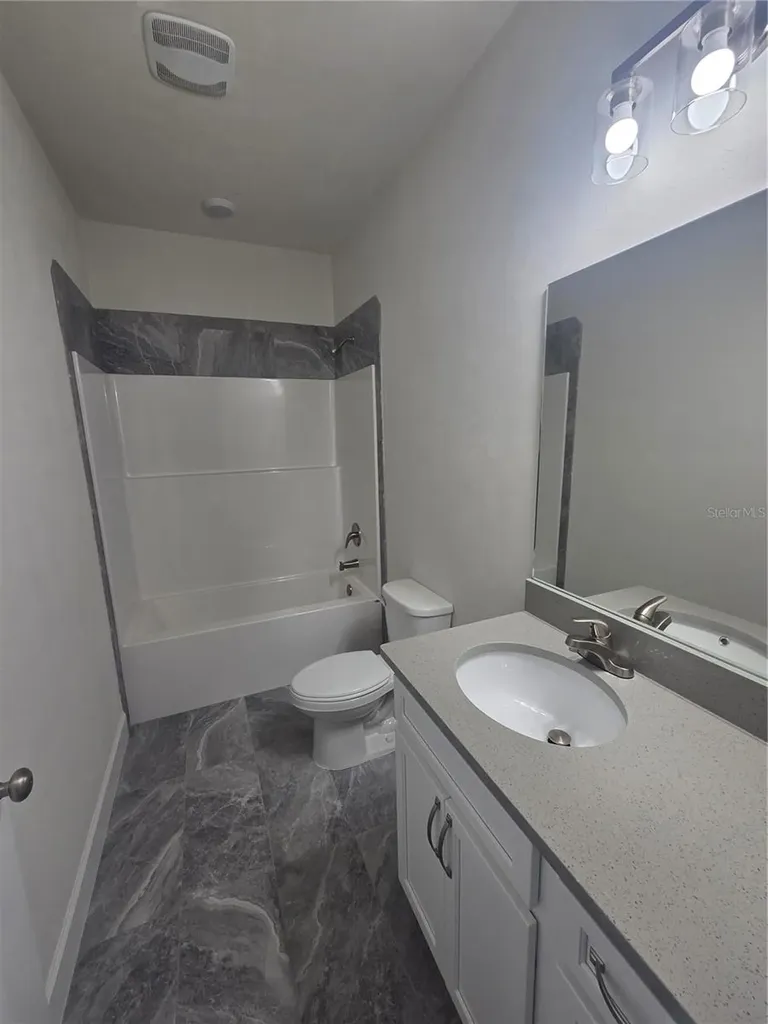 24375 SW 18th Lane Newberry FL 32669