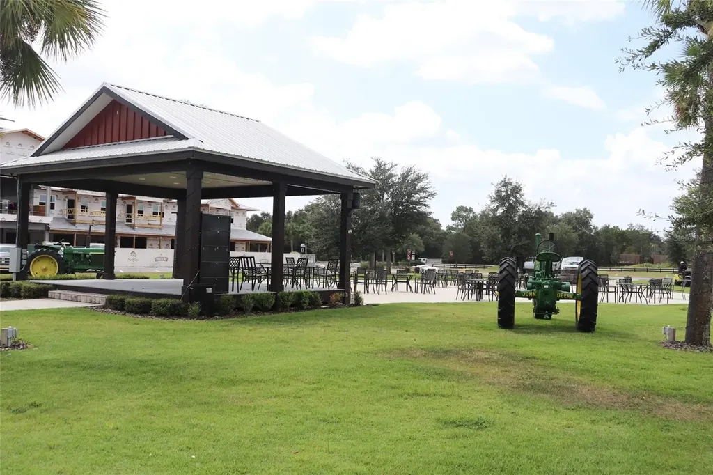 24375 SW 18th Lane Newberry FL 32669