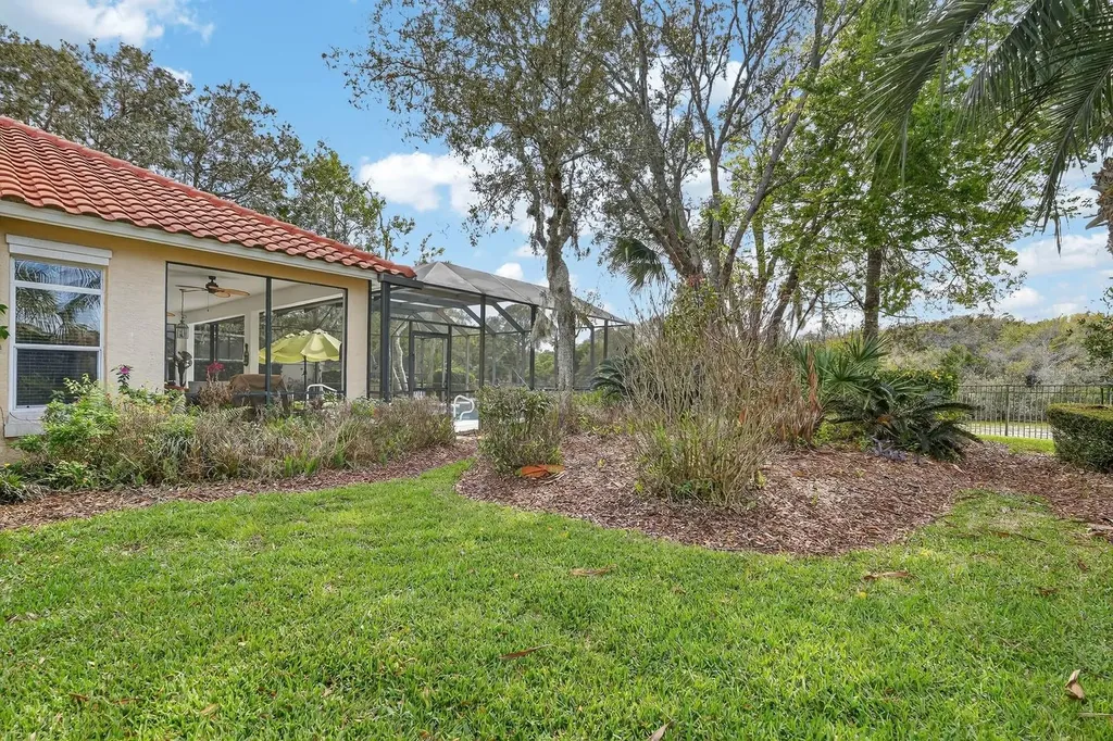 11 Laguna Court Palm Coast FL 32137