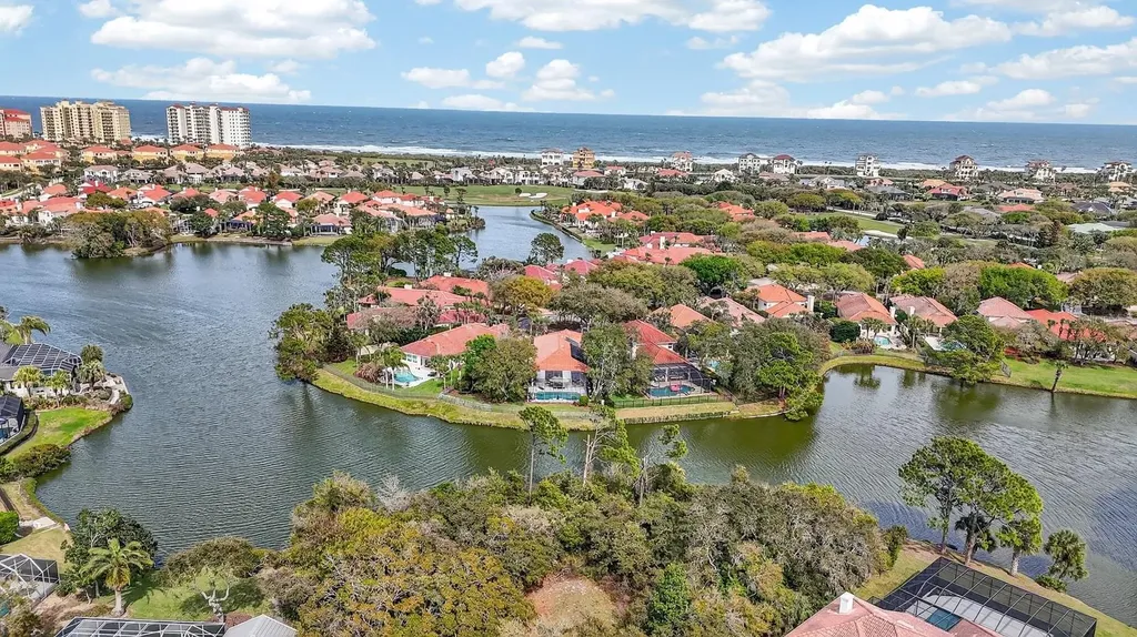 11 Laguna Court Palm Coast FL 32137