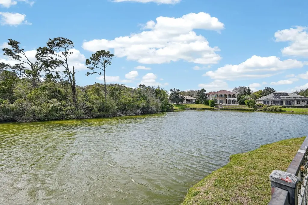 11 Laguna Court Palm Coast FL 32137