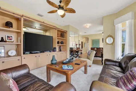 11 Laguna Court Palm Coast FL 32137