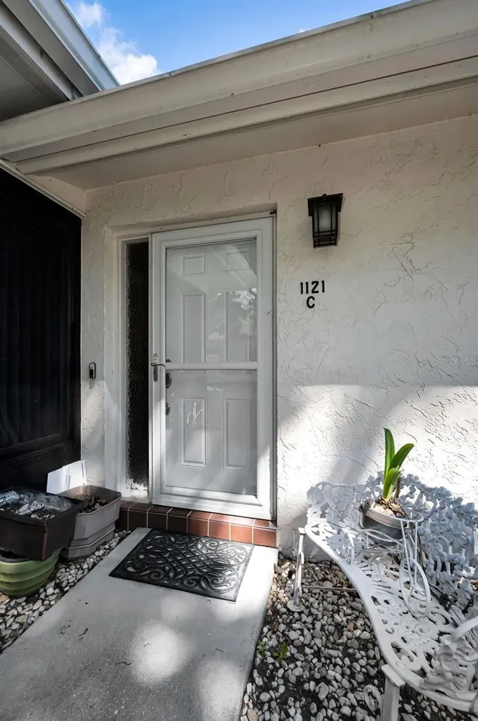 1121 Queen Anne Drive Palm Harbor FL 34684