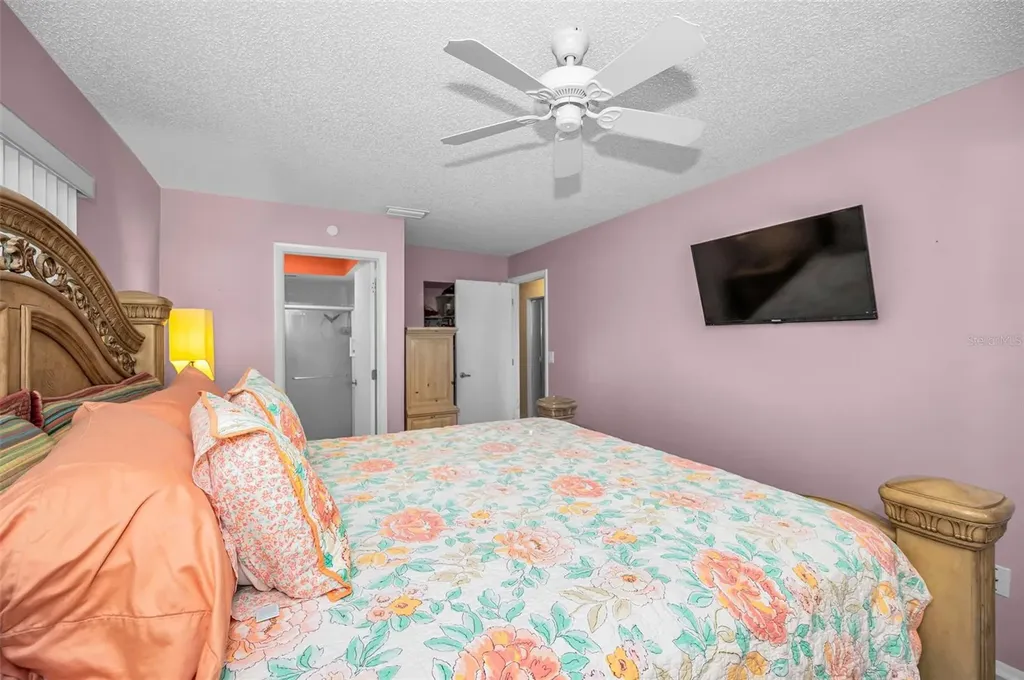 1121 Queen Anne Drive Palm Harbor FL 34684
