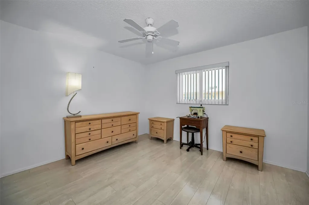 1121 Queen Anne Drive Palm Harbor FL 34684