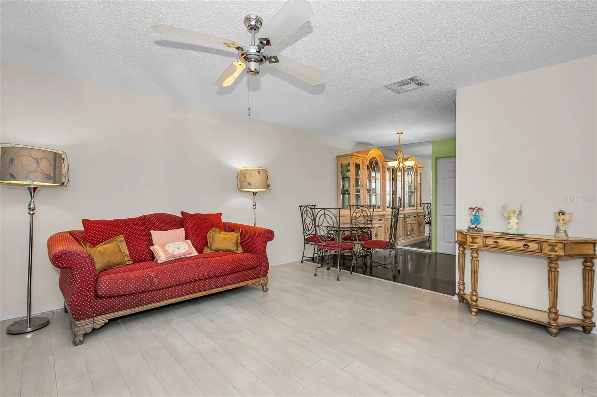 1121 Queen Anne Drive Palm Harbor FL 34684