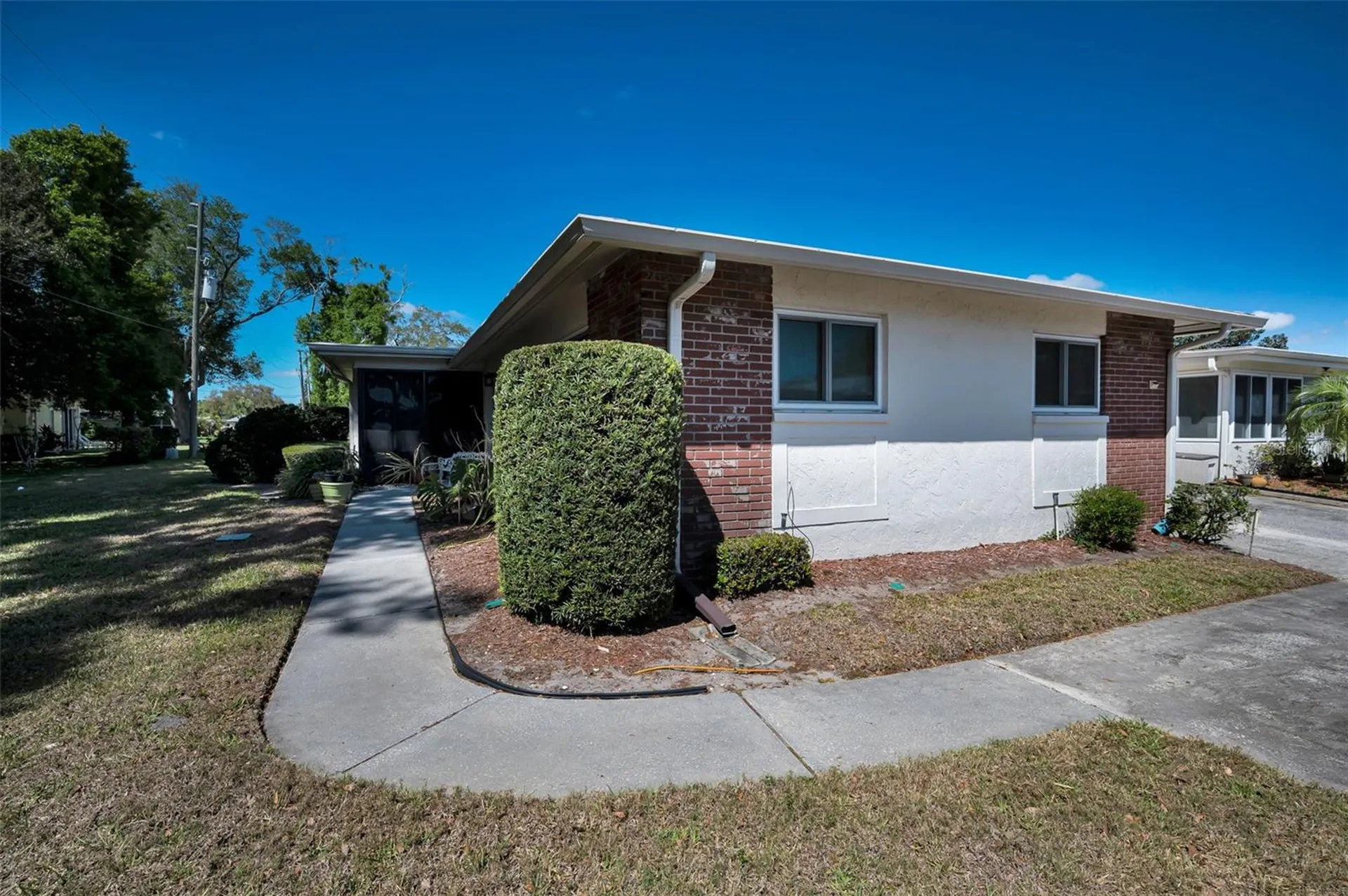 1121 Queen Anne Drive Palm Harbor FL 34684