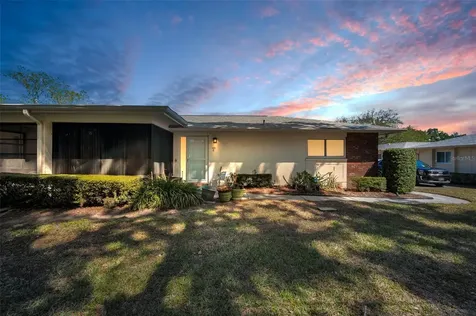 1121 Queen Anne Drive Palm Harbor FL 34684