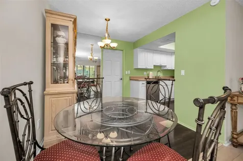 1121 Queen Anne Drive Palm Harbor FL 34684