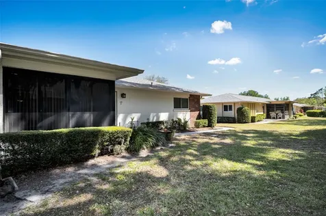 1121 Queen Anne Drive Palm Harbor FL 34684