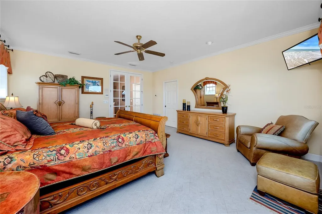 11145 3rd Street E Treasure Island FL 33706