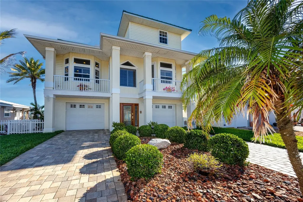 11145 3rd Street E Treasure Island FL 33706