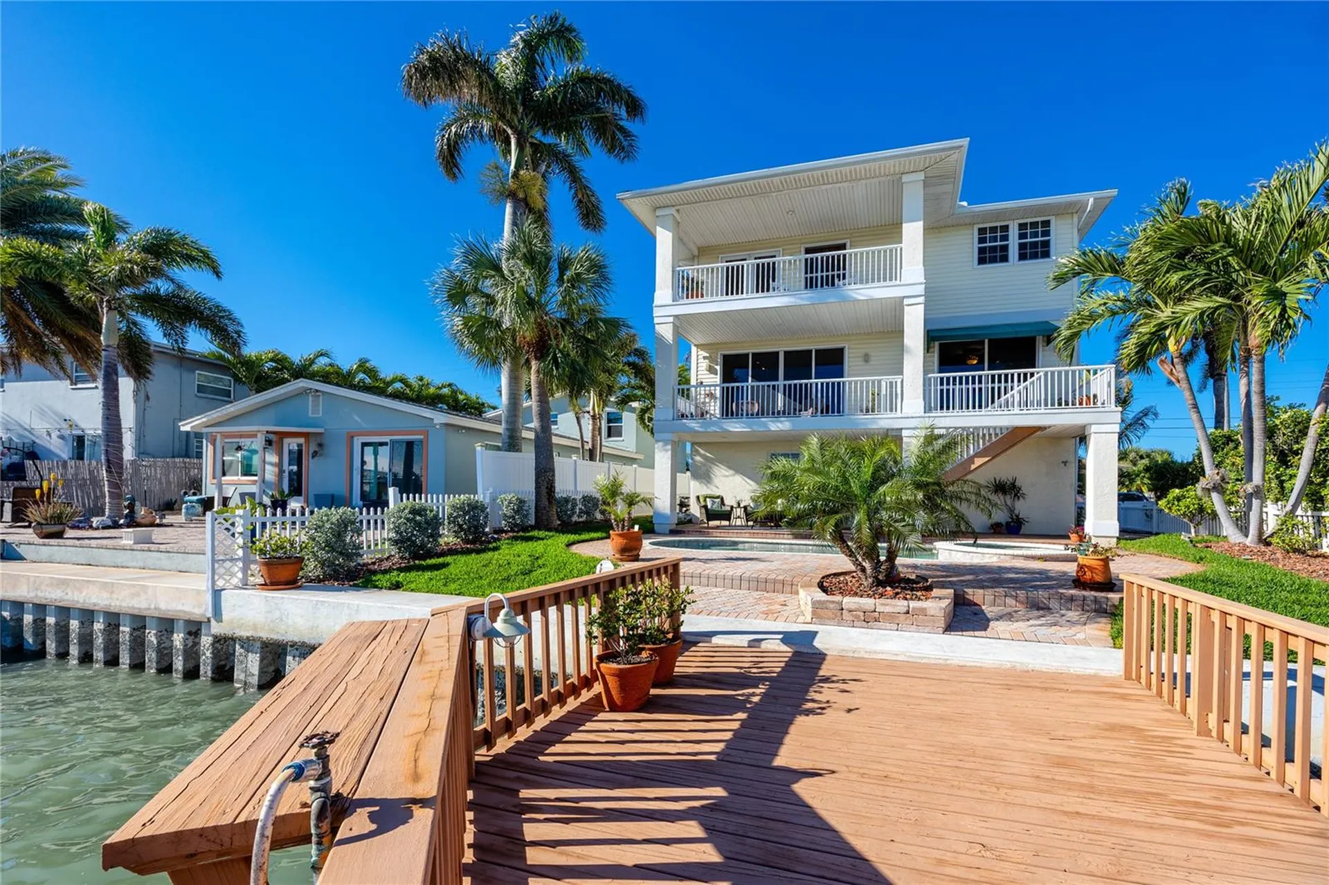 11145 3rd Street E Treasure Island FL 33706