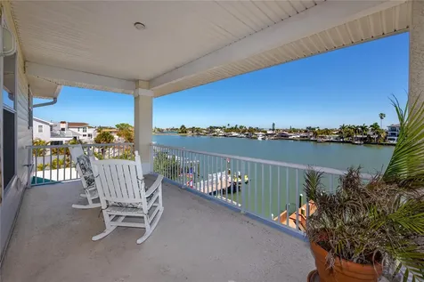 11145 3rd Street E Treasure Island FL 33706