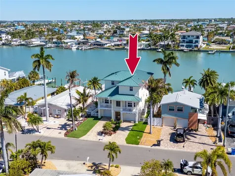 11145 3rd Street E Treasure Island FL 33706