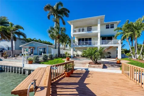 11145 3rd Street E Treasure Island FL 33706