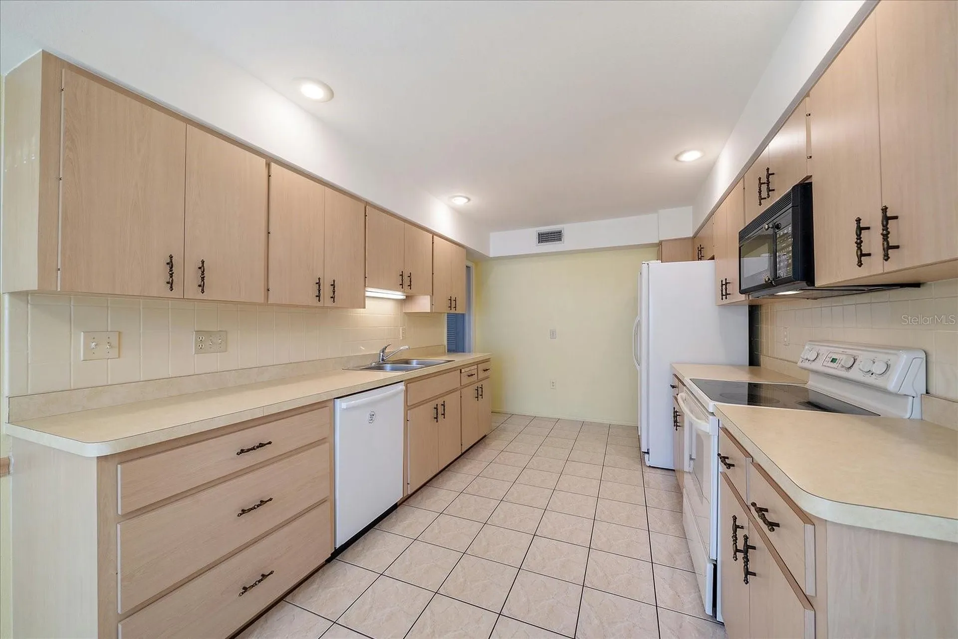 3527 52nd Avenue W Bradenton FL 34210