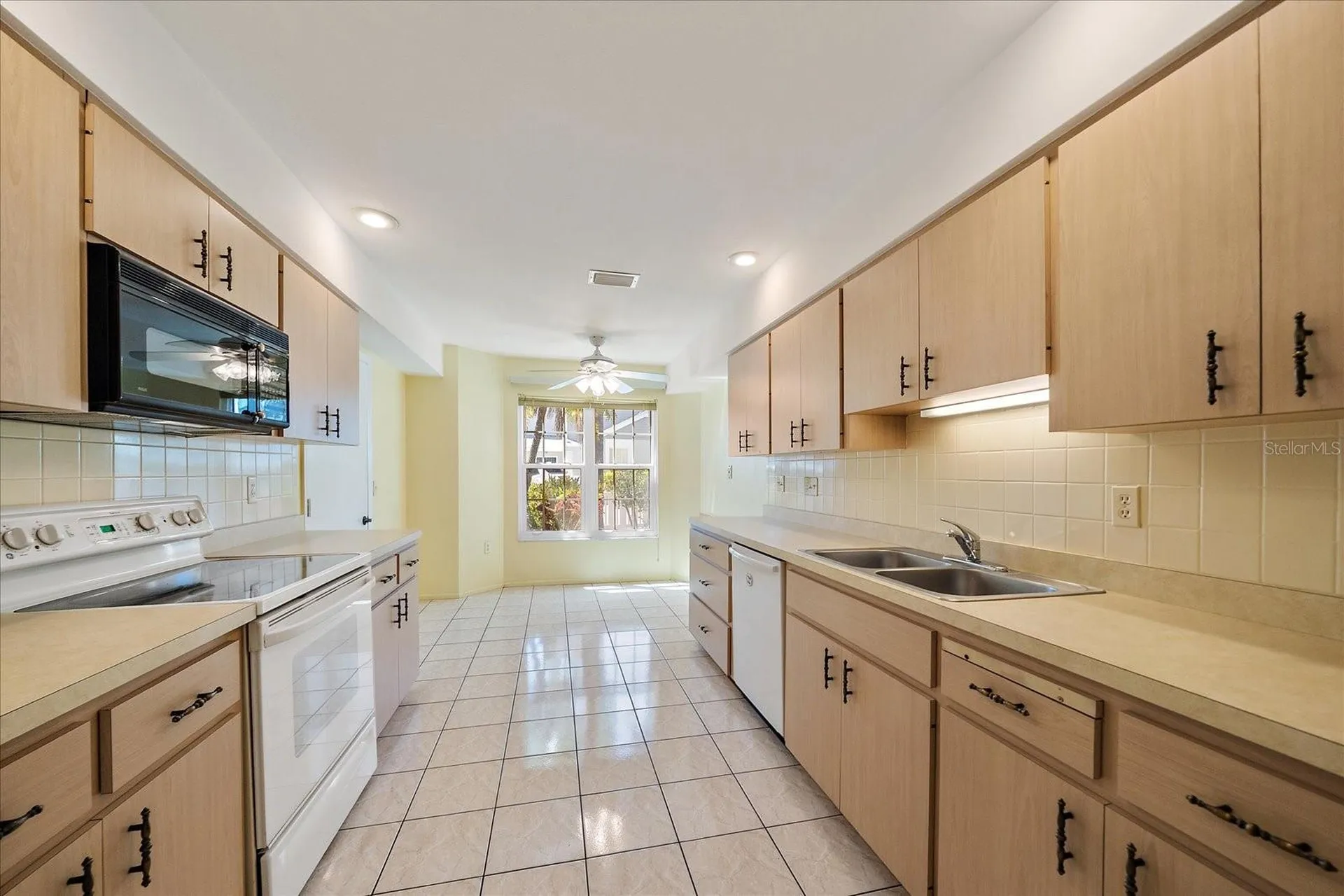 3527 52nd Avenue W Bradenton FL 34210