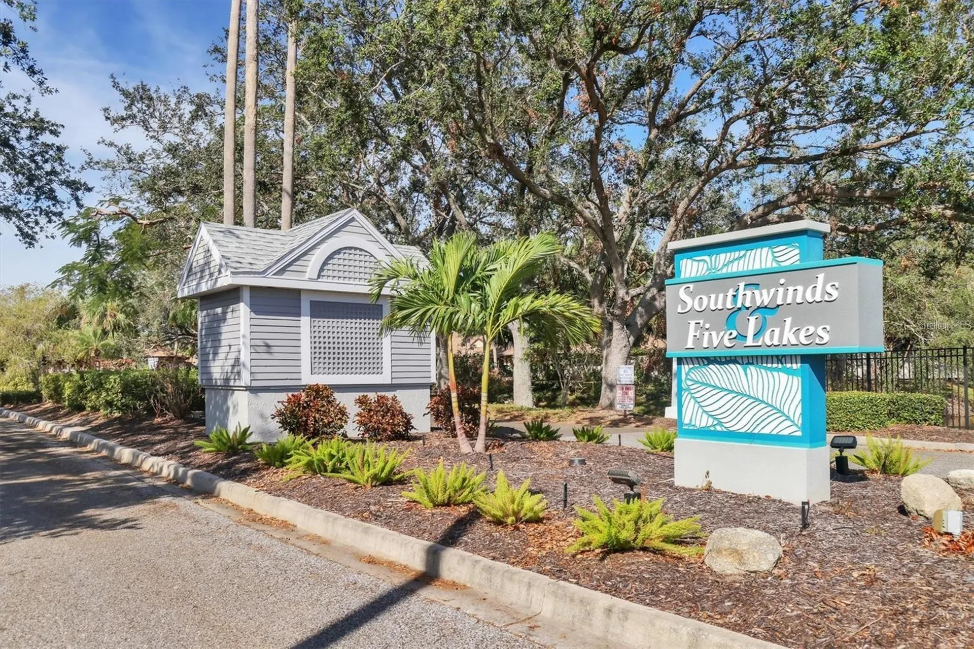 3527 52nd Avenue W Bradenton FL 34210