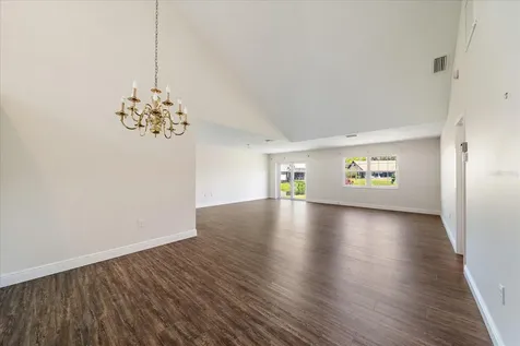3527 52nd Avenue W Bradenton FL 34210