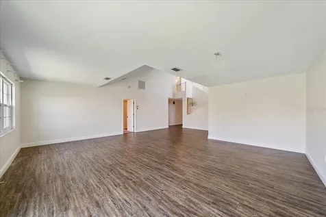 3527 52nd Avenue W Bradenton FL 34210