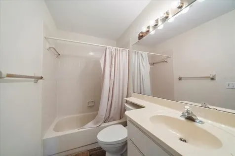 3527 52nd Avenue W Bradenton FL 34210