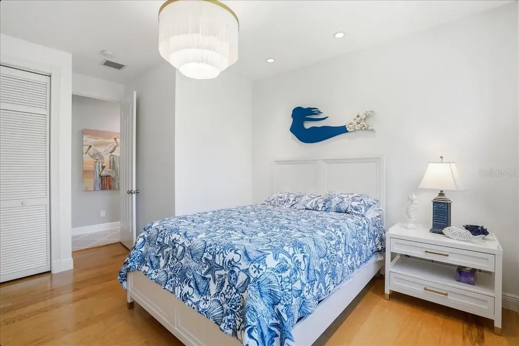 3636 Fair Oaks Place Longboat Key FL 34228