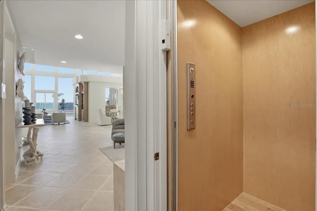 3636 Fair Oaks Place Longboat Key FL 34228